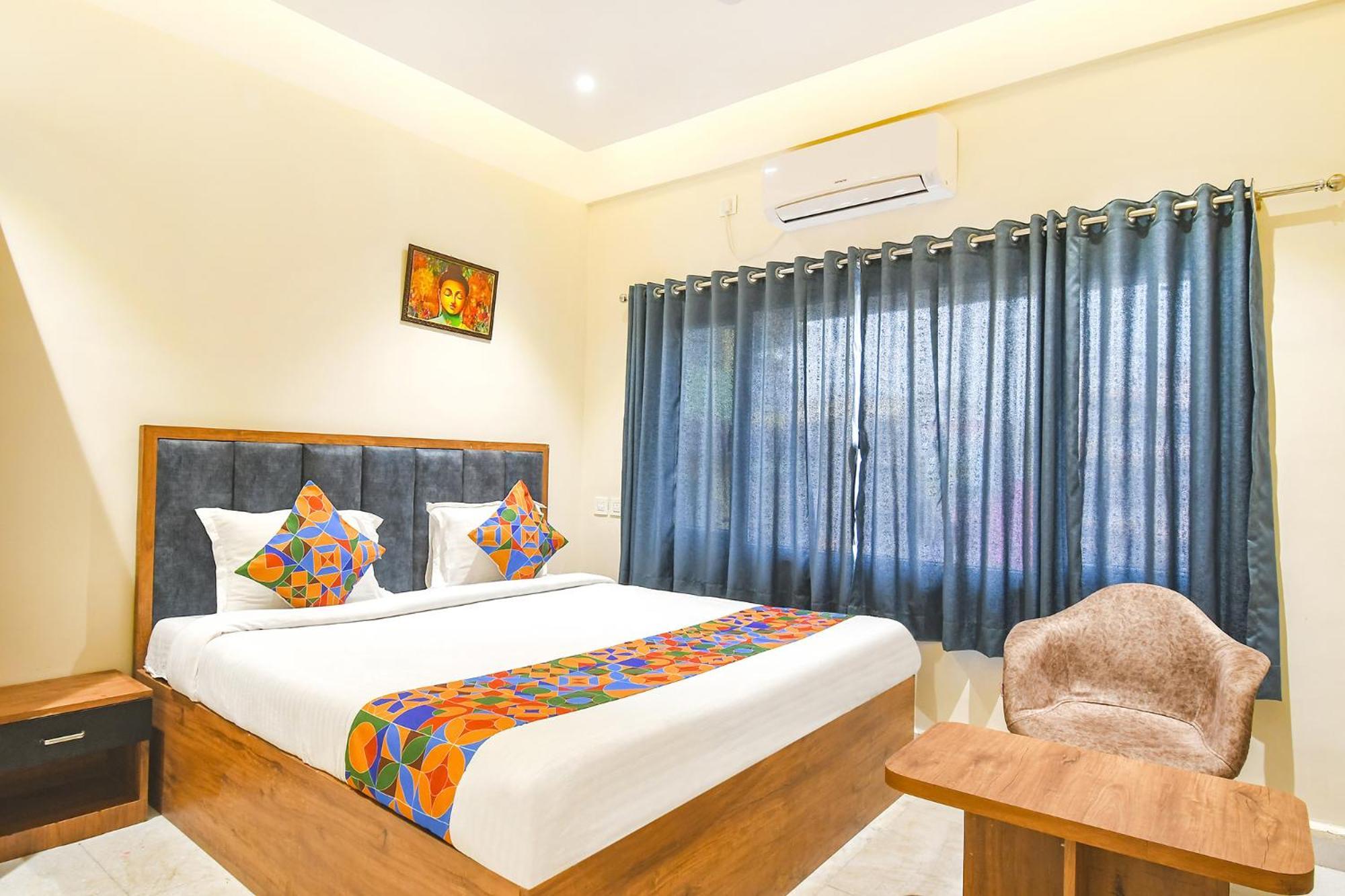 Fabhotel Prime The Golden Plaza - Nr Tarapith Temple Exterior photo